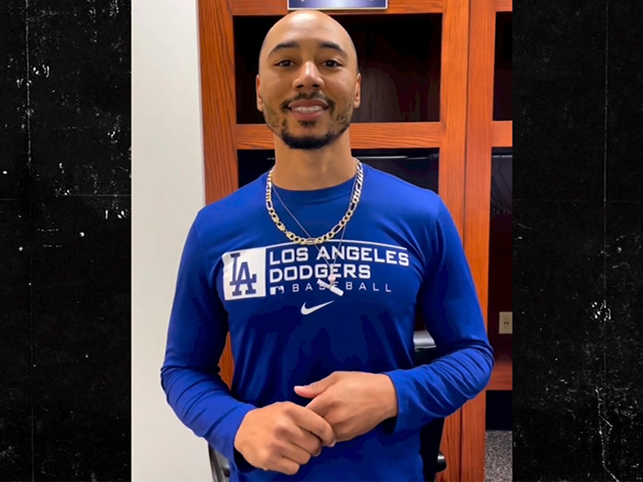 Mookie Betts sends message with T-shirt before All-Star Game