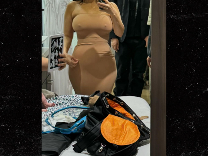 Instagram Kourtney Kardashian
