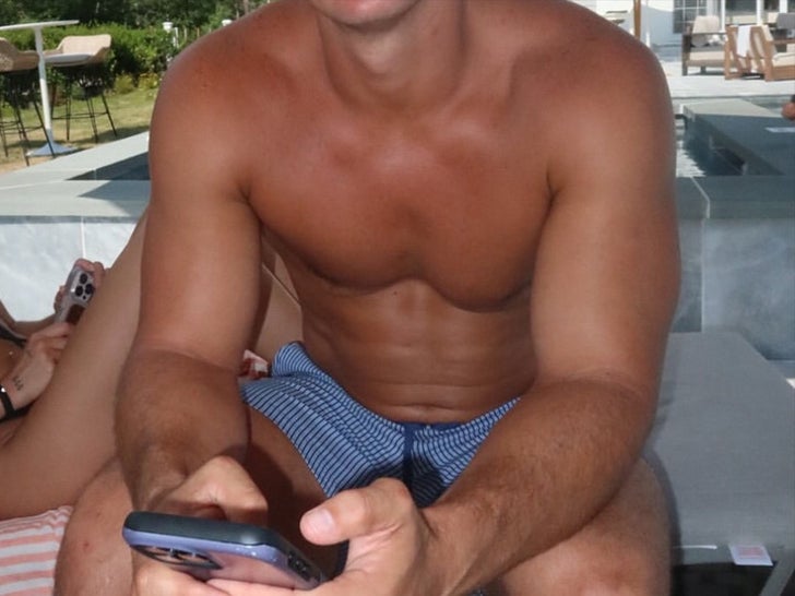 Hot Summer Stomachs -- Guess Who!