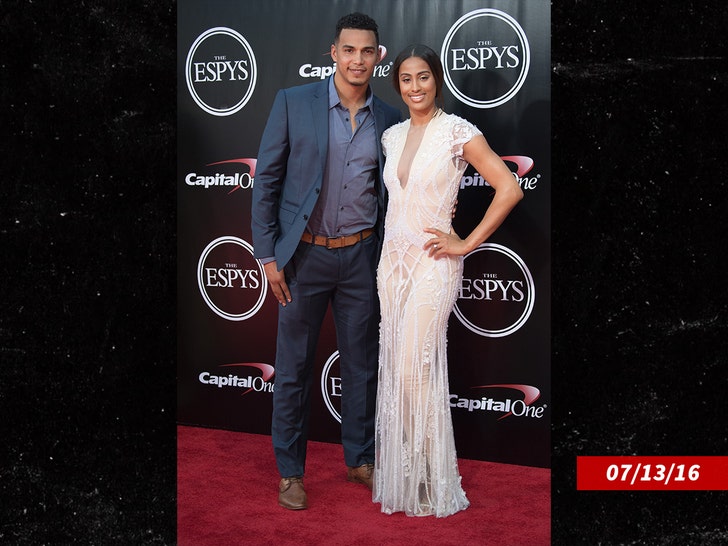 skylar-diggins-daniel-smith-sub-getty-1