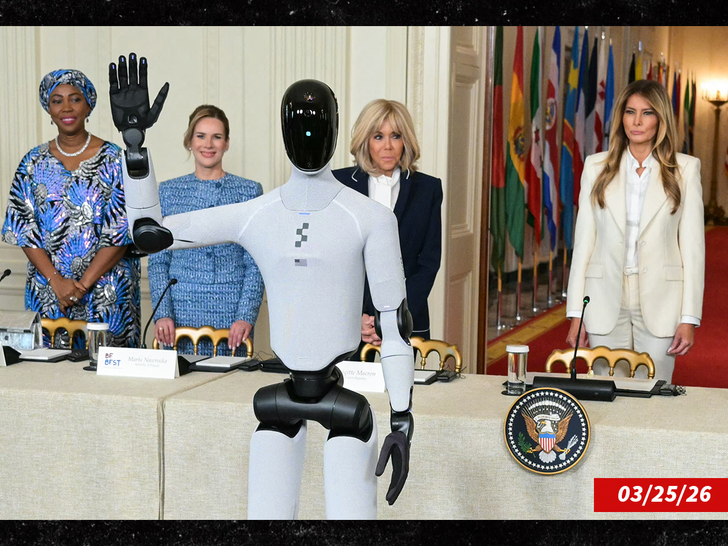 Melania Trump Robô Sub Getty
