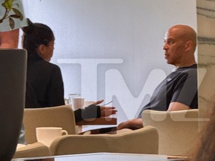 corey booker eating breakfast with wife tmz