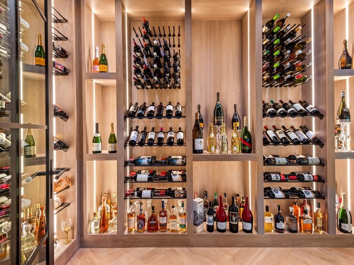 0428-The-Miz-Westlake-Village-Home-Sold-Sub3