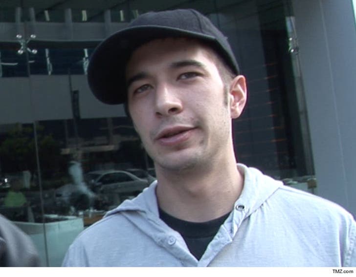 Ex 'Deadliest Catch' Star Beaten, Robbed and Tossed From Car