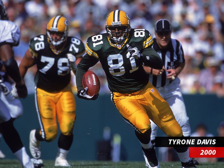 Former Green Bay Packers tight end Tyrone Davis, who played on Super Bowl  XXXII team, dead at 50