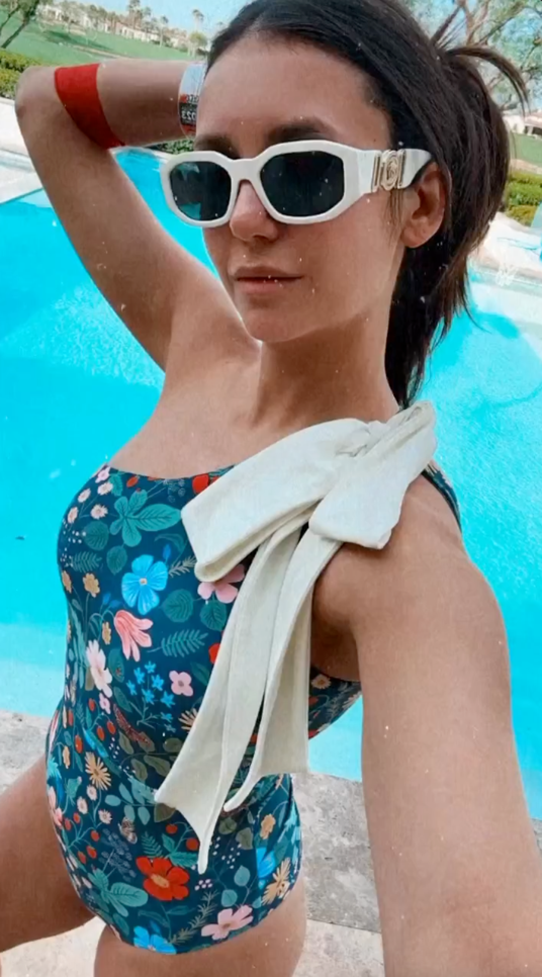 Nina Dobrev