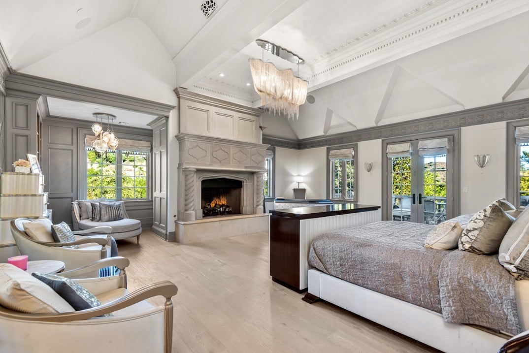 The Miz Westlake Village Home photos 51