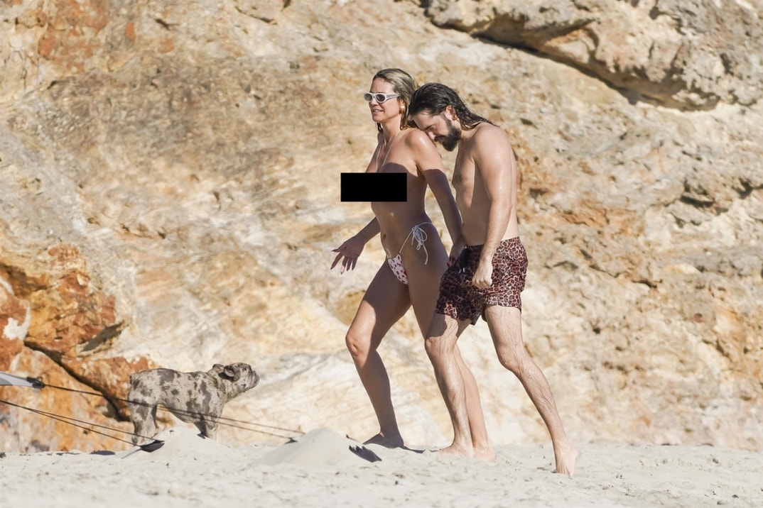Heidi Klum Topless St. Barts 3