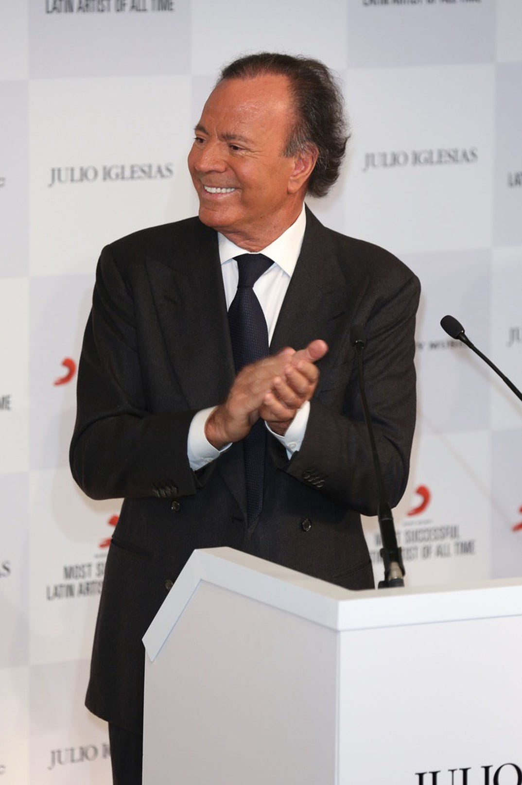 Julio Iglesias Through The Years 6