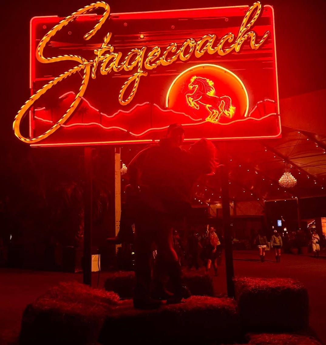 Sydney Sweeney Scooter Braun Stagecoach 4