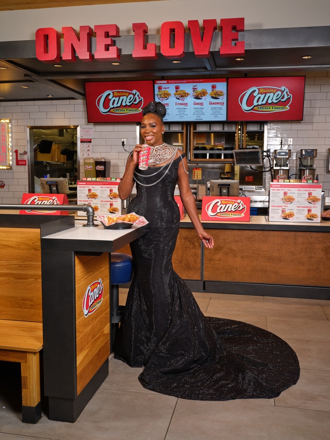 Venus Williams Raising Canes 0