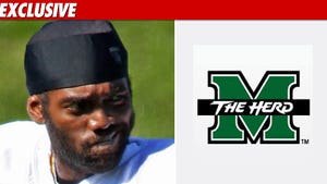 Randy Moss -- Support from 'The Herd'