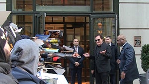 Quentin Tarantino Lovingly Taunts Paps and Autograph Hounds