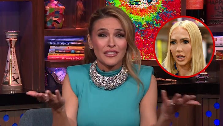 103125_chrishell_stause_kal