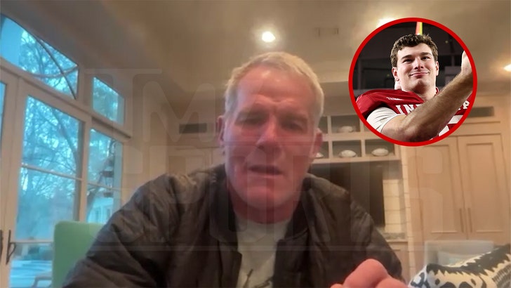 brett-favre-fernando-mendoza-kal-01-20-2026