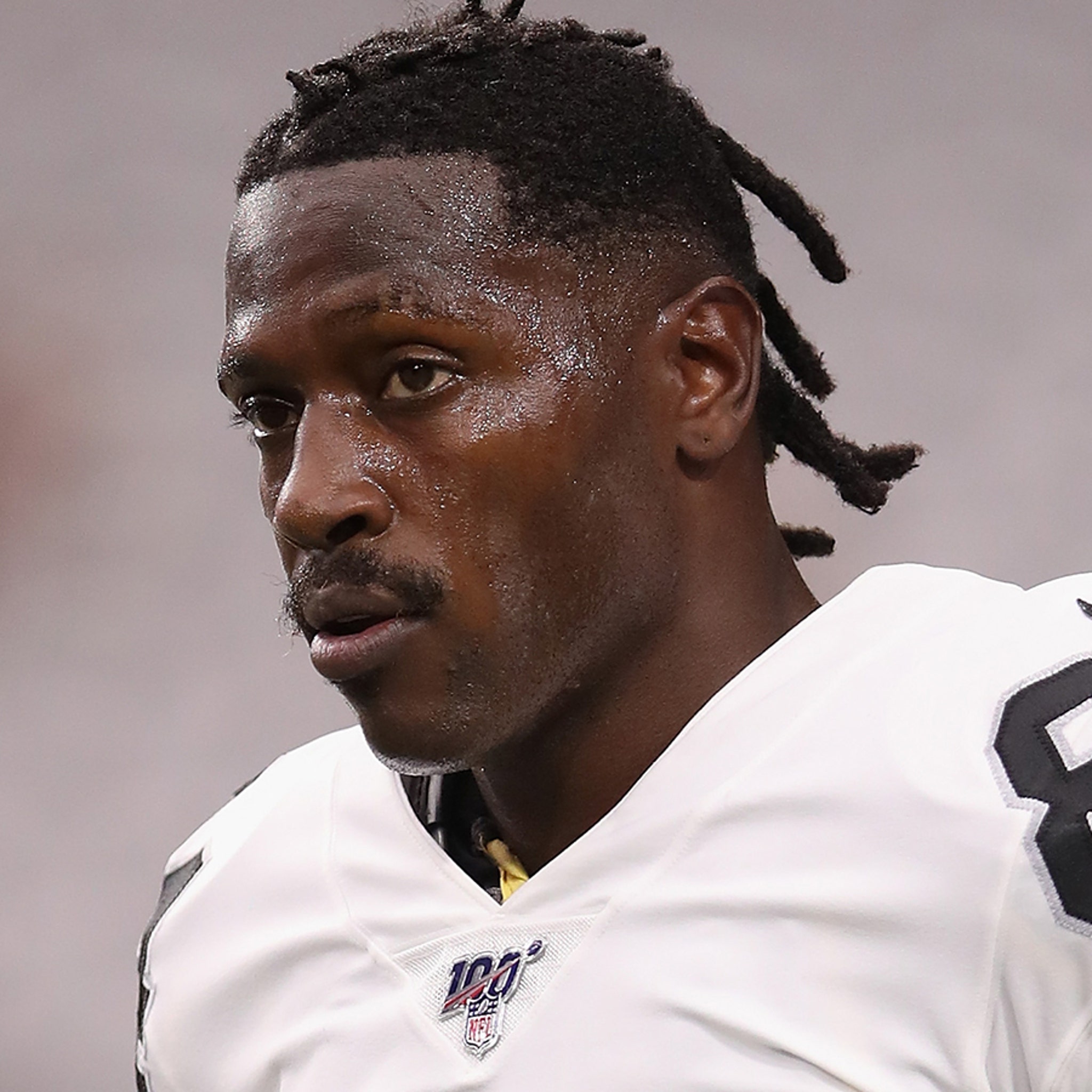 Raiders' Antonio Brown is back, crisis is averted -- for now