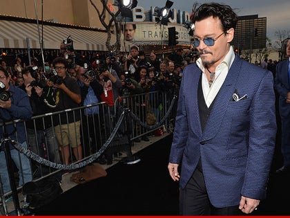 0411-johnny-depp-premiere-getty-fixed-8