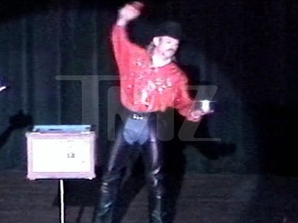 040920-joe-exotic-promo-primary