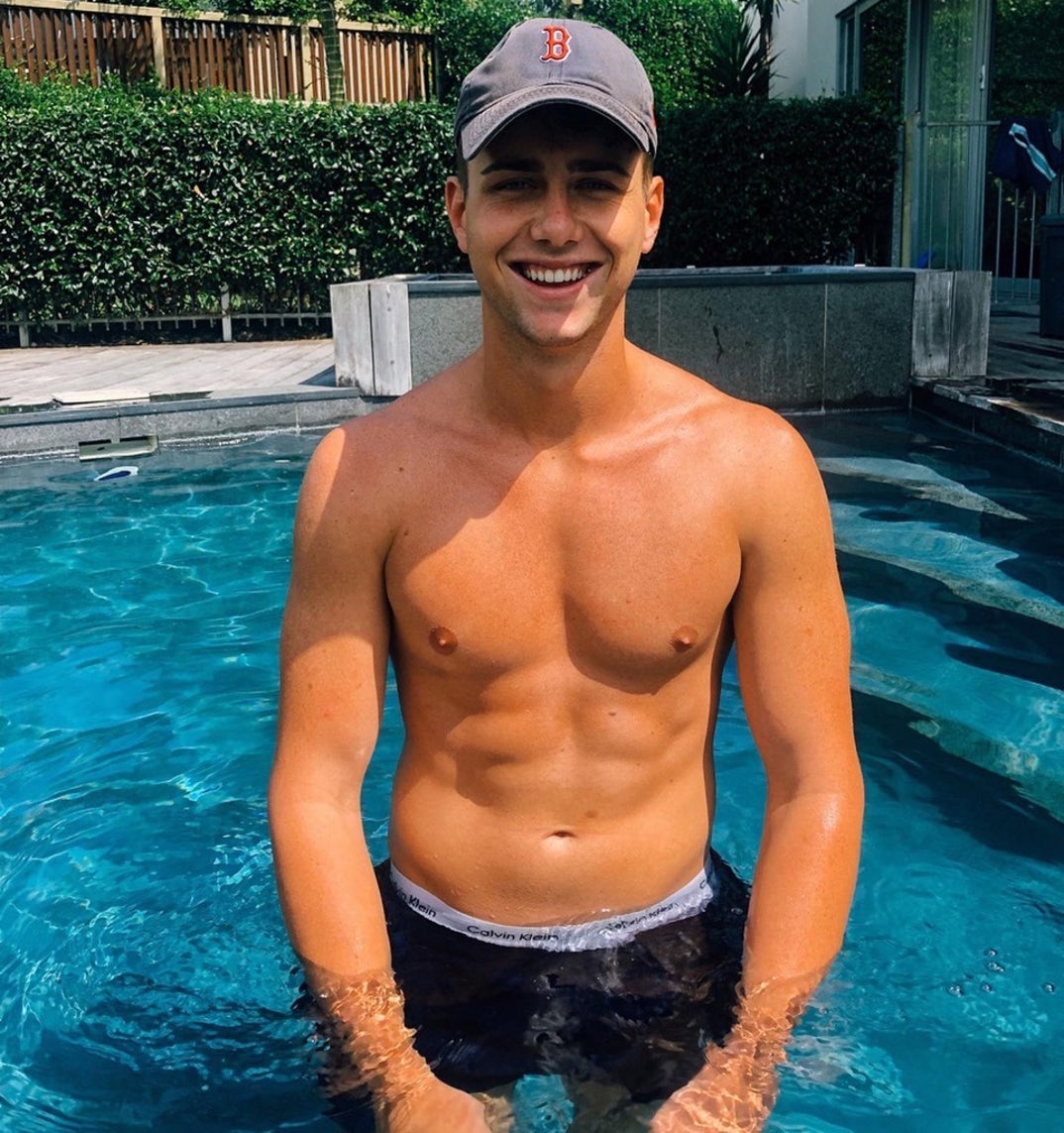 Harry Jowsey Hot Shots photos 0