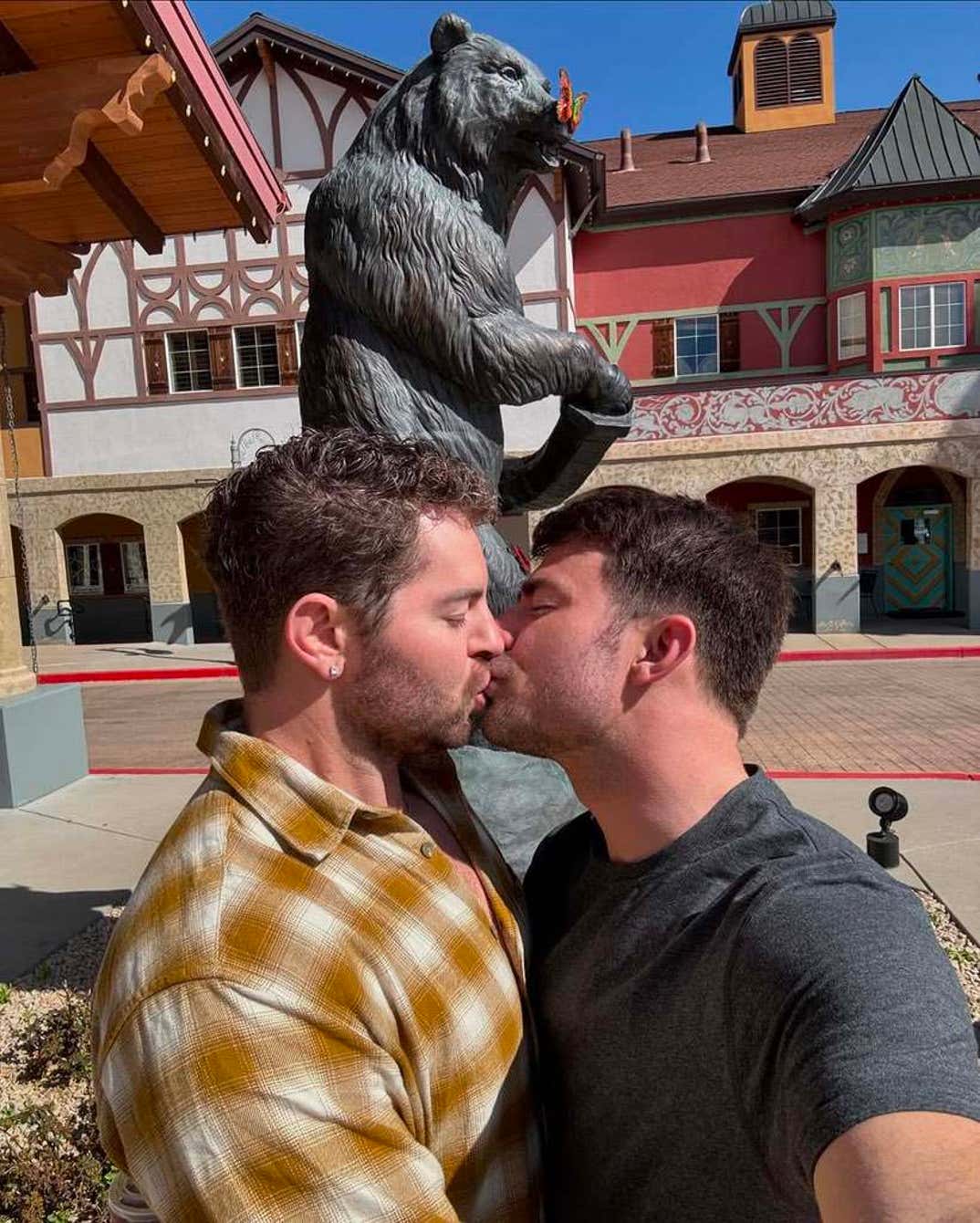 Jonathan Bennett and Jaymes Vaughan