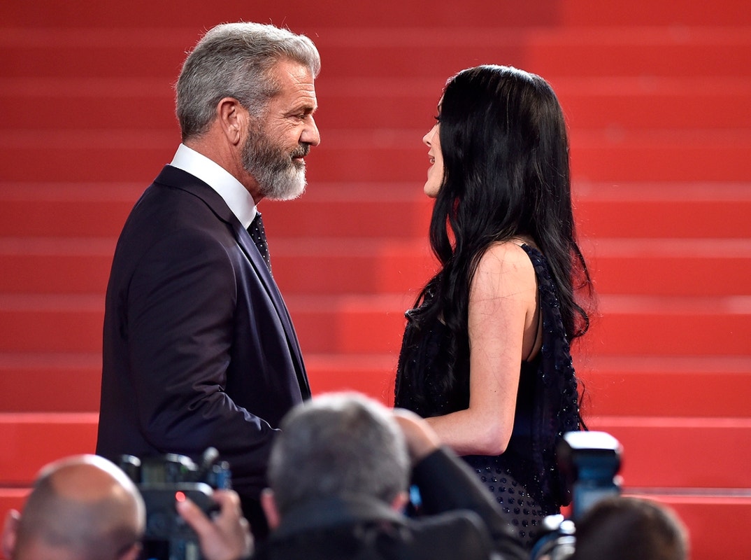 Mel Gibson and Rosalind Ross Happier Times 1