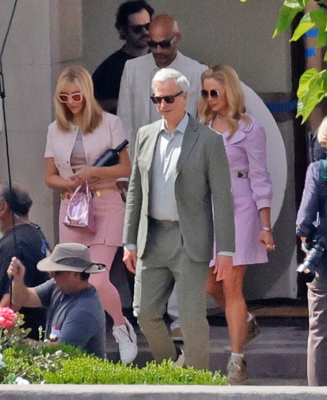 Lisa Kudrow Mira Sorvino Romy And Michele Sequel Filming 0