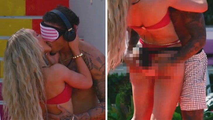 062425_LOVE_ISLAND_KISSING_CAL_V2