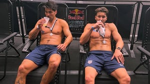 0325-Toddy-Smith-Jeff-Wittek-Rather-hero