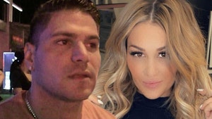 Cops Recommend Ronnie Ortiz-Magro's Ex Be Charged in Eyeliner Attack