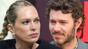 erin-foster-Adam-Brody-getty-1