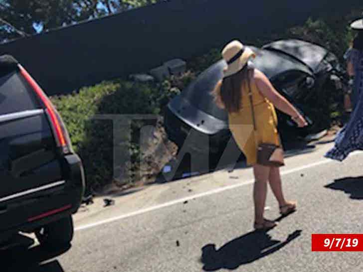 0911 robin thicke car accident tmz wm