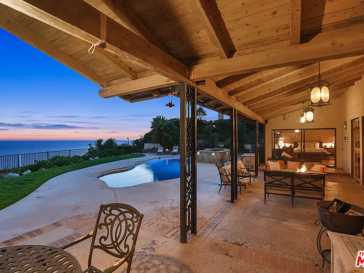 Dean Cain Sells Malibu Home For $6.25M