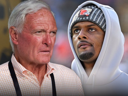 Browns Owner Calls Deshaun Watson Trade 'Big Swing And A Miss'