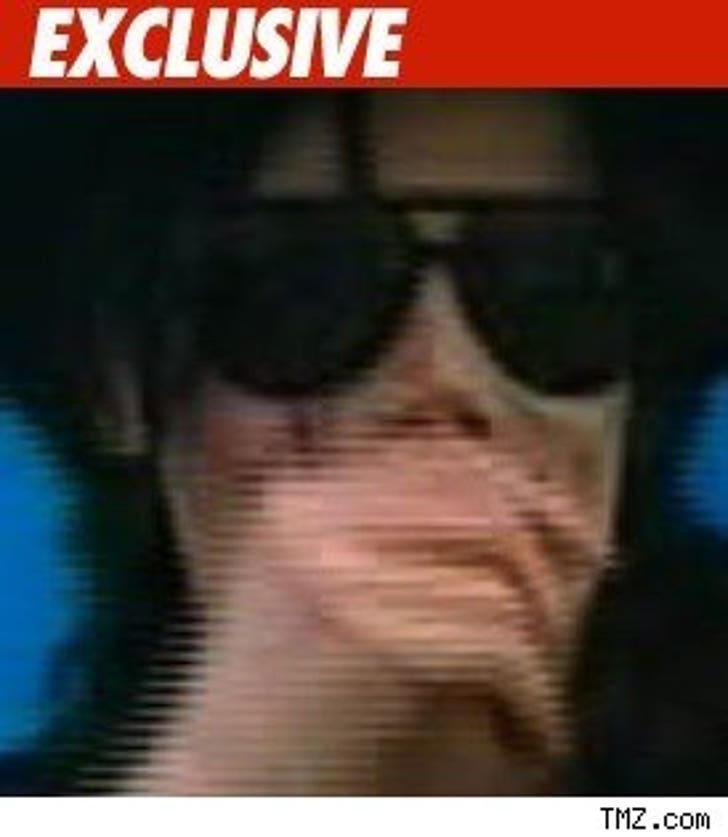 Michael Jackson's Word -- Worthless :: mj-exclusive-1