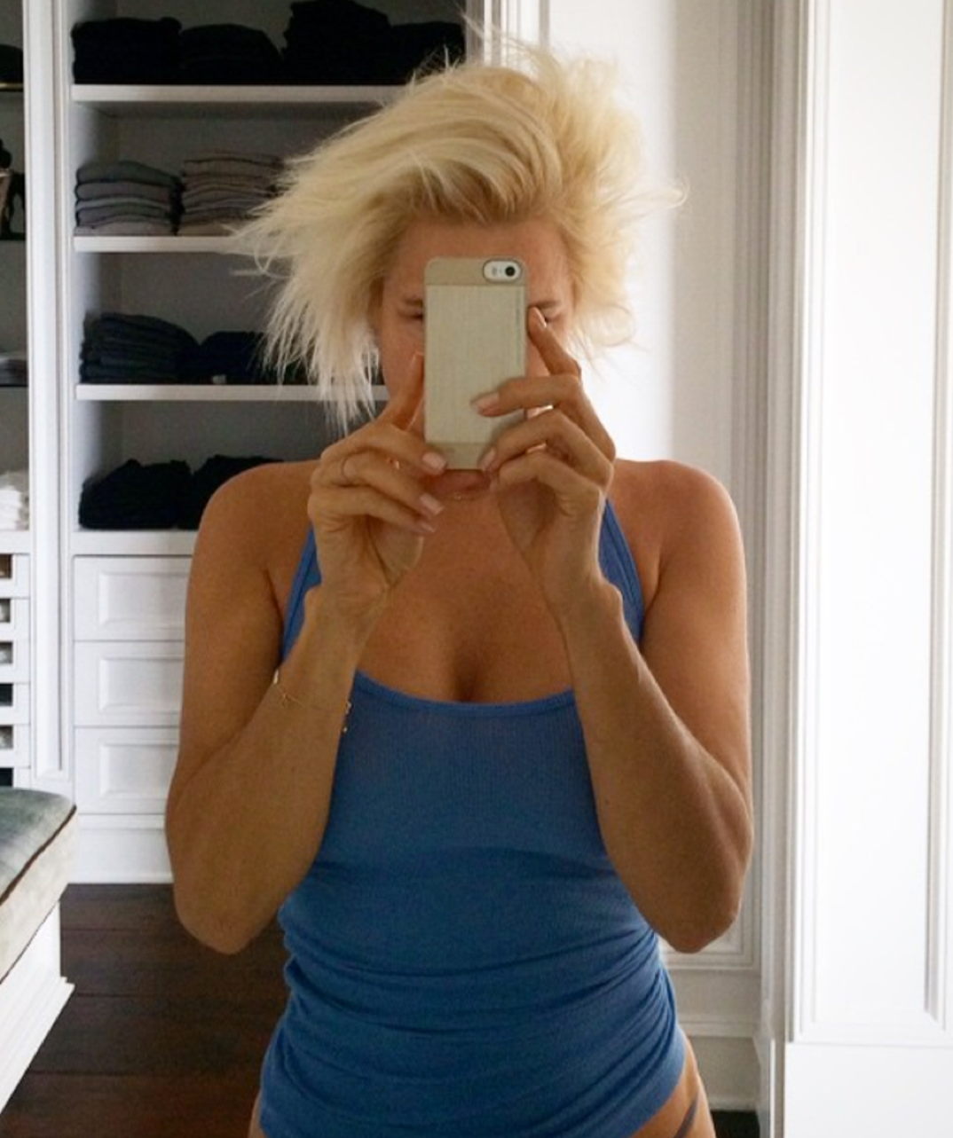 yolanda foster hadid hot photos-03