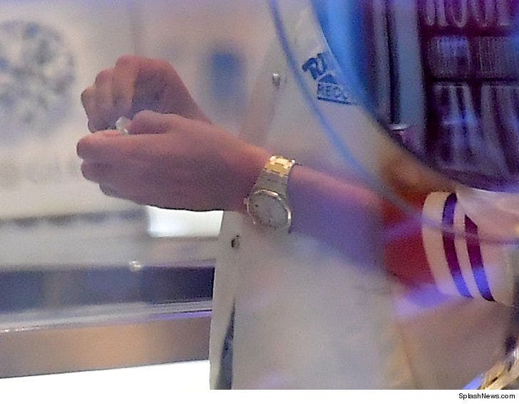 Justin Bieber's engagement ring costs $500k - The Statesman