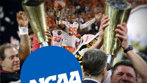 0811-ncaa-football-seasons-2021-tmz-getty-01