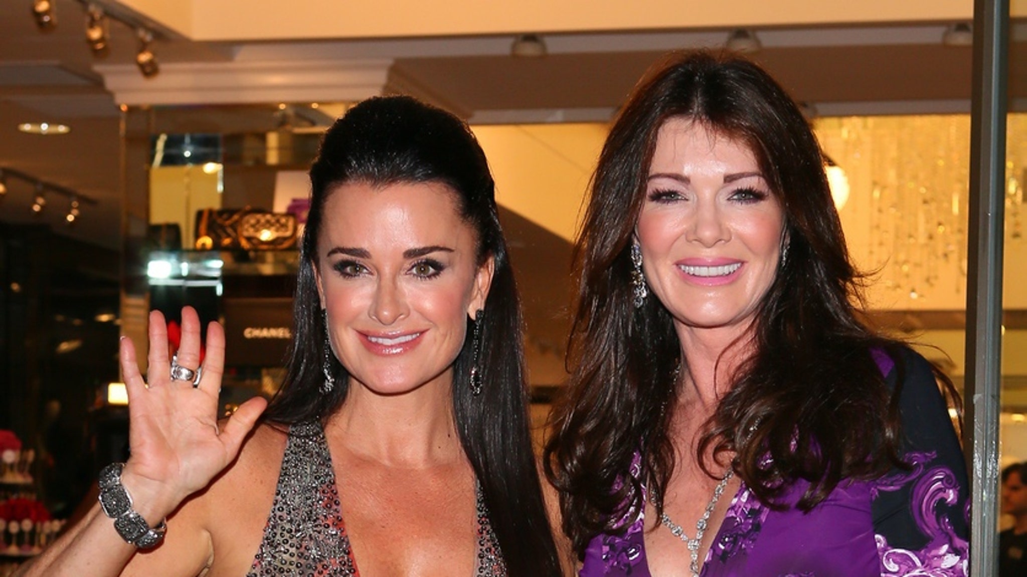 Kyle Richards And Lisa Vanderpump Together   303f65e15fdd462aa32e9089e667c6c2 Xl 