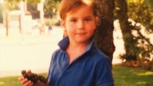 0325-Robbie-Amell-Cute-Kids-hero