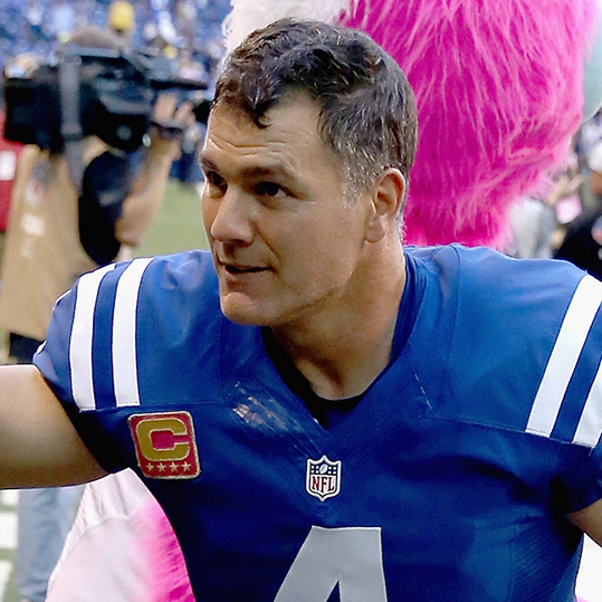 Indianapolis Colts' Adam Vinatieri breaks NFL field goal record