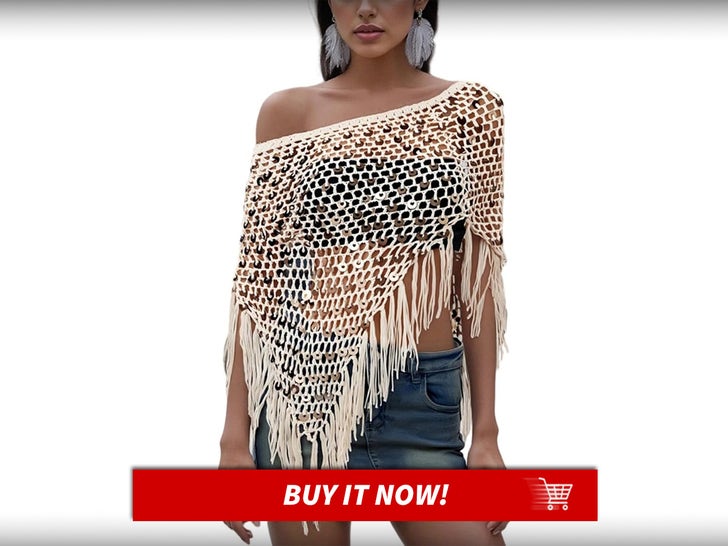 Women-Sheer-Poncho-Top-Coachella-Inspired-Outfits-MAIN