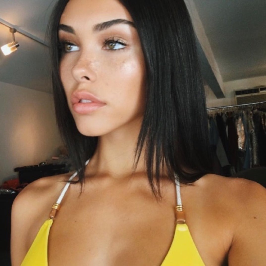 0407_madison_beer_hot_02