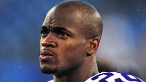 Adrian Peterson -- Indicted for Child Abuse ... Doc Reported Injuries (Photo Update)