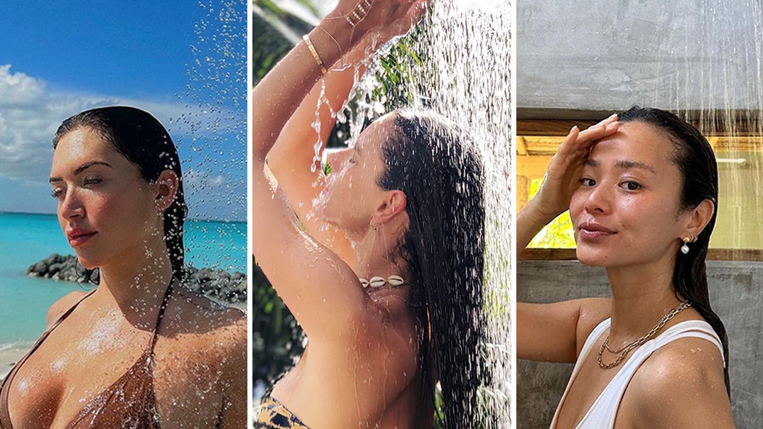 0404-Babes-In-The-Shower-PRIMARY