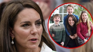 Kate Middleton's Mother's Day Photo Accused of Possibly Being Fake