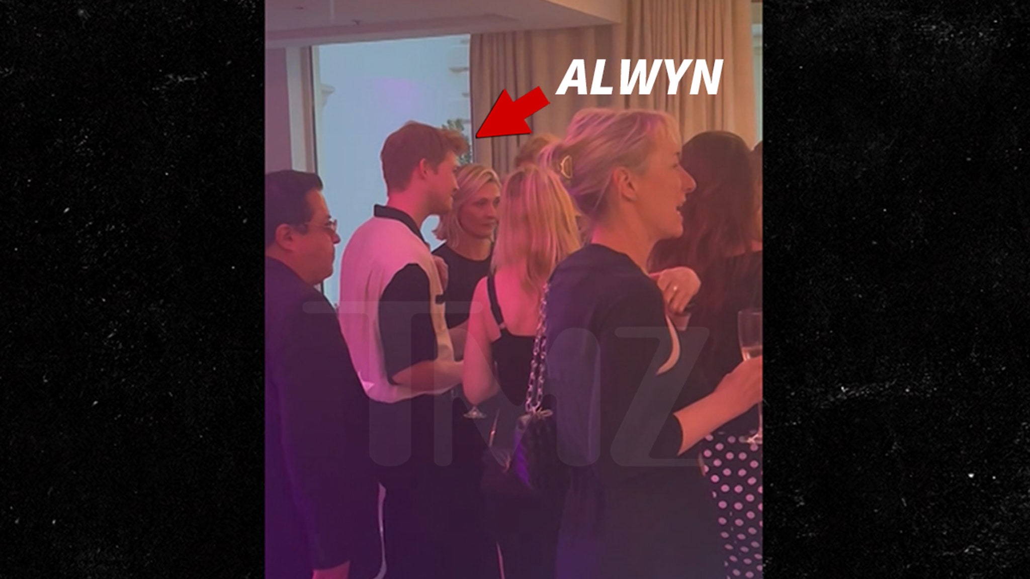 Taylor Swift’s Ex Joe Alwyn Chats Up Group of Blondes at Cannes