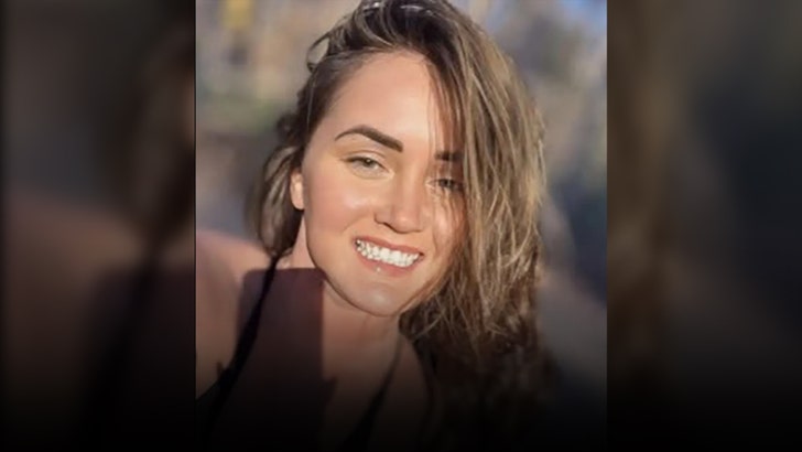 elena-moore-live-stream-2