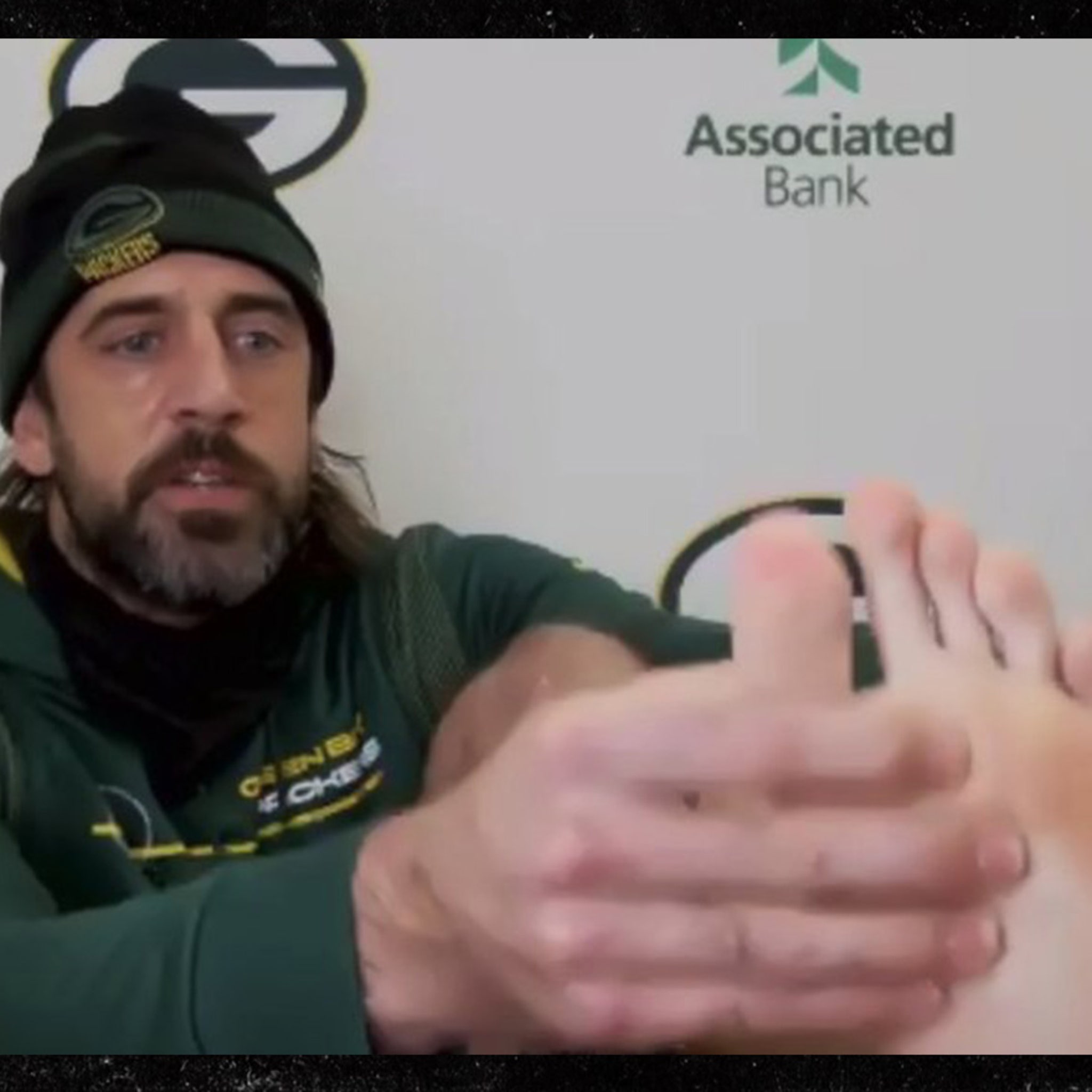 NFL insider reveals bye week plan for Aaron Rodgers' injured toe - On3