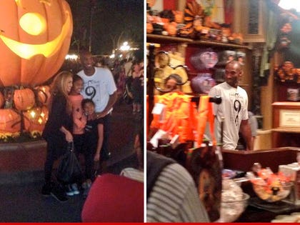 1014-kobe-bryant-disneyland-TWITTER-01