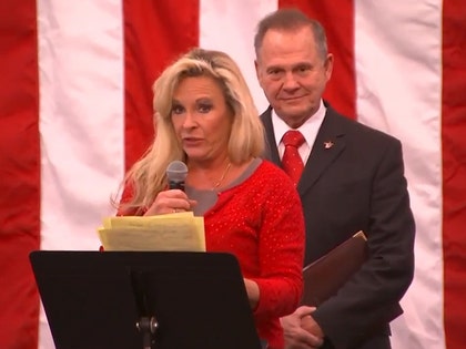 1211-kayla-moore-roy-moore-01